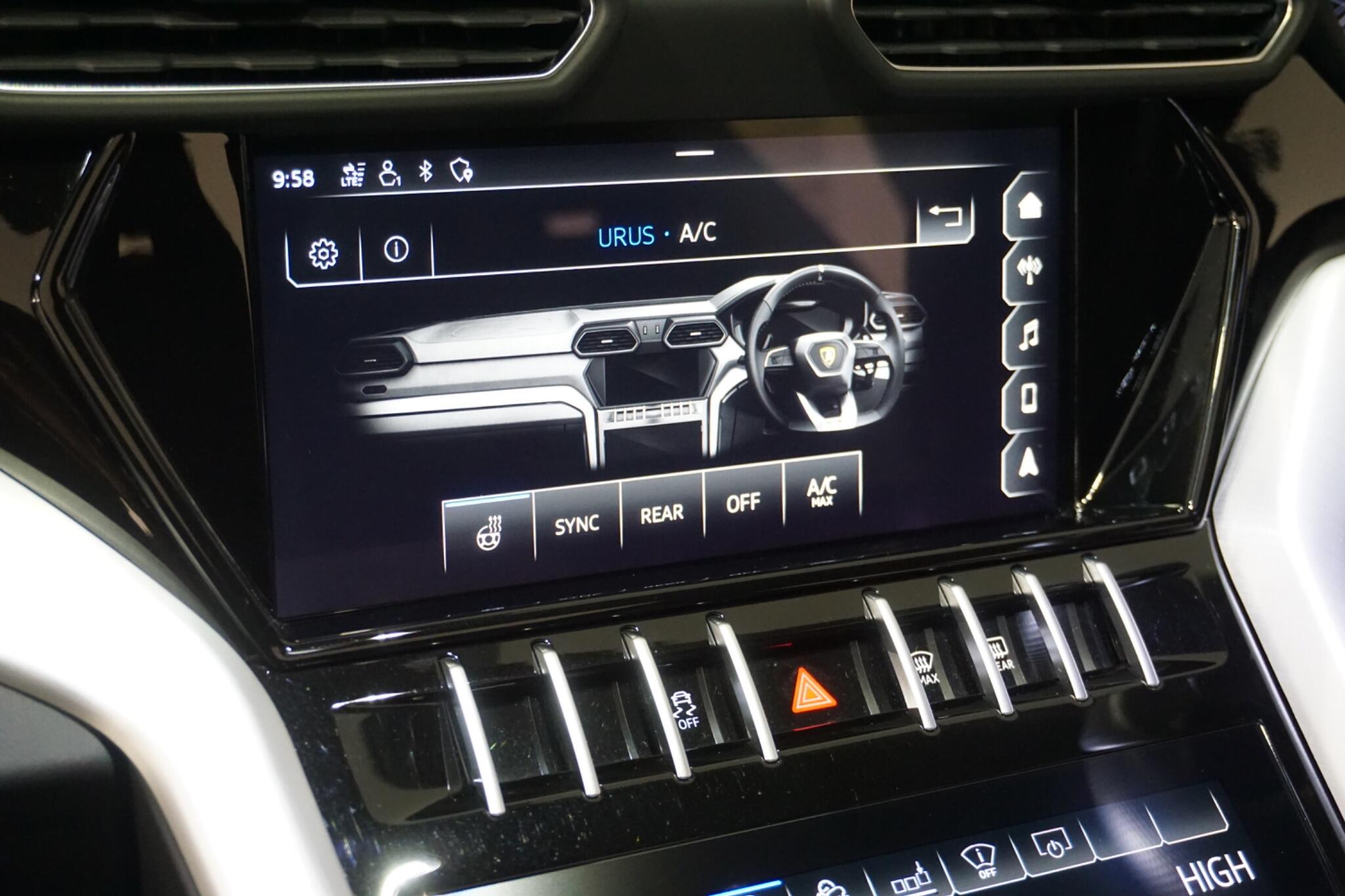 Lamborghini Urus 4.0 V8 BiTurbo SUV 5dr Petrol Auto 4WD Euro 6 (650 ps)